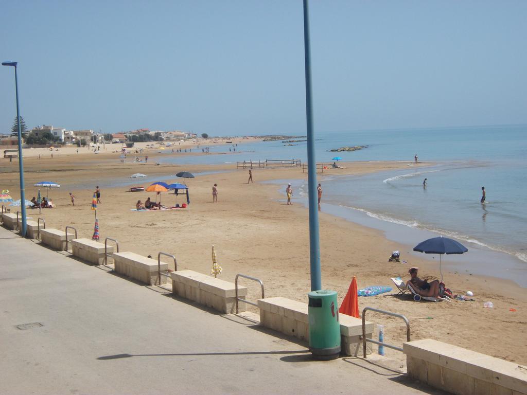Casa Sul Mare Con Vista Mozzafiato Apartment Доналуката Екстериор снимка